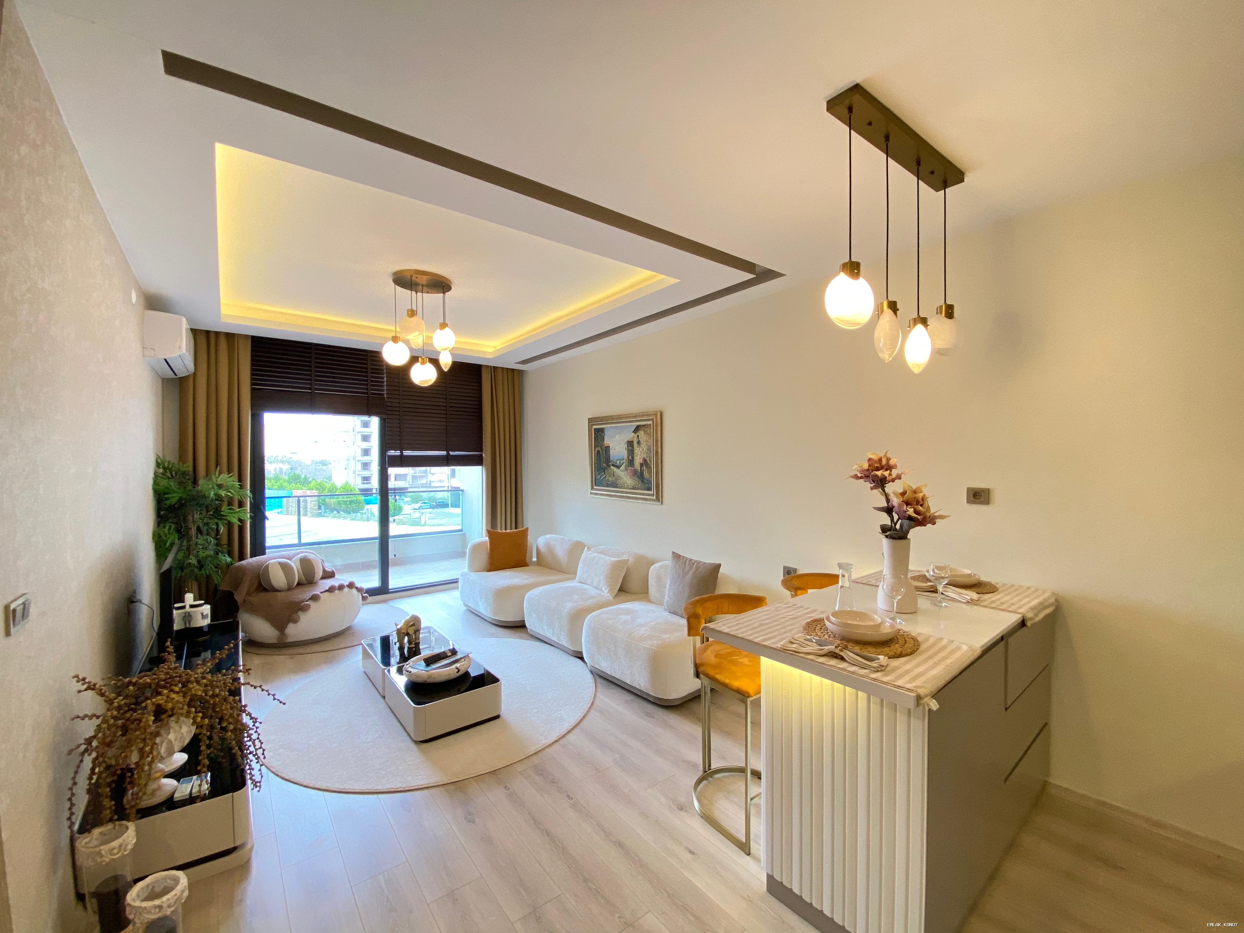 "ÖZGÜVEN'DEN EŞSİZ BENZERİ OLMAYAN YATAYMİMARİDE 1+1"