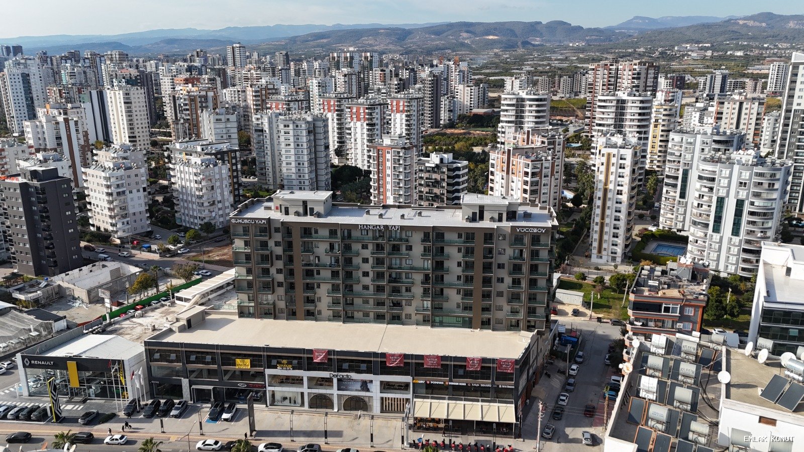 ''ÖZGÜVEN'DEN KAPALI OTOPARKLI, SİTE İÇİ, MÜKEMMEL KALİTE''